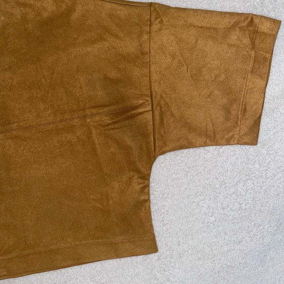 Forever 21 Brown Boxy Crop Top Tshirt - Picture 3 of 5